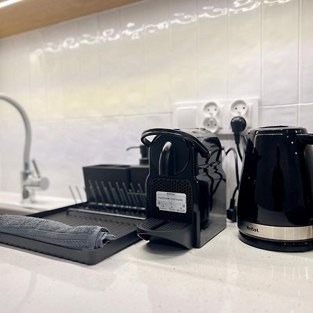 Modern Suites Koszyka 45 Opole Bagian luar foto