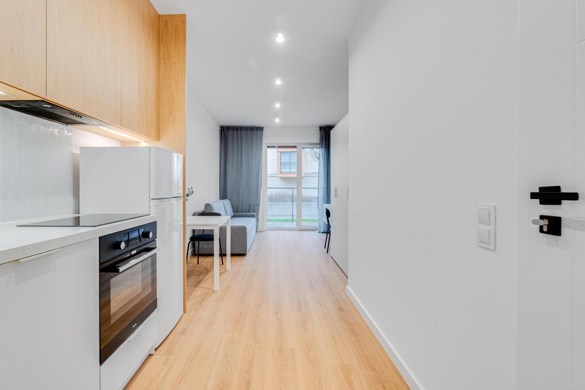 Modern Suites Koszyka 45 Opole Bagian luar foto