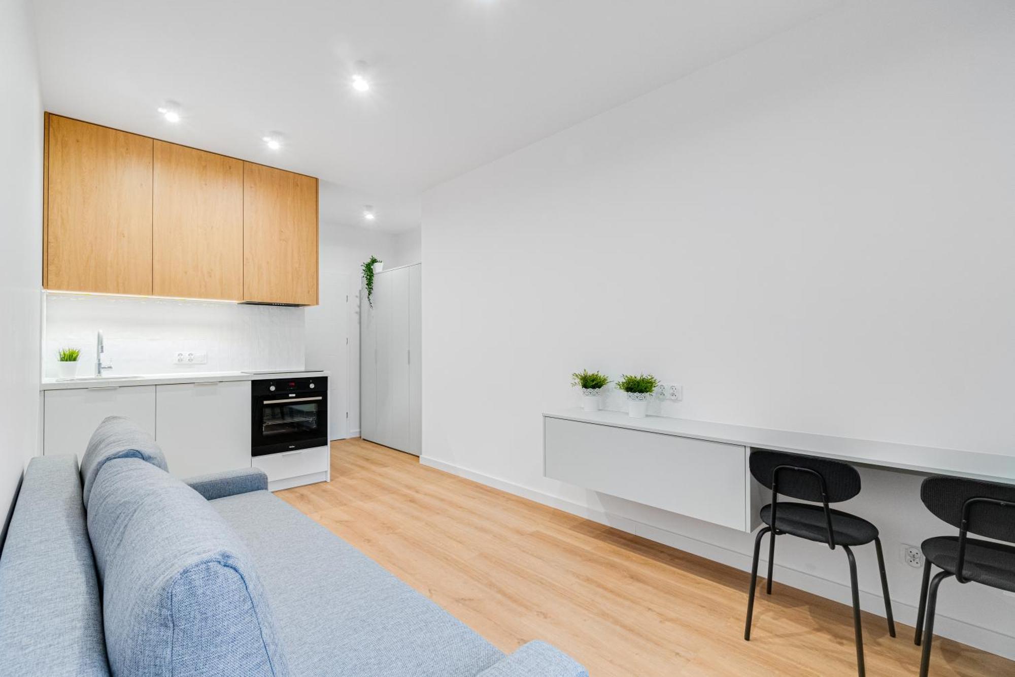 Modern Suites Koszyka 45 Opole Bagian luar foto