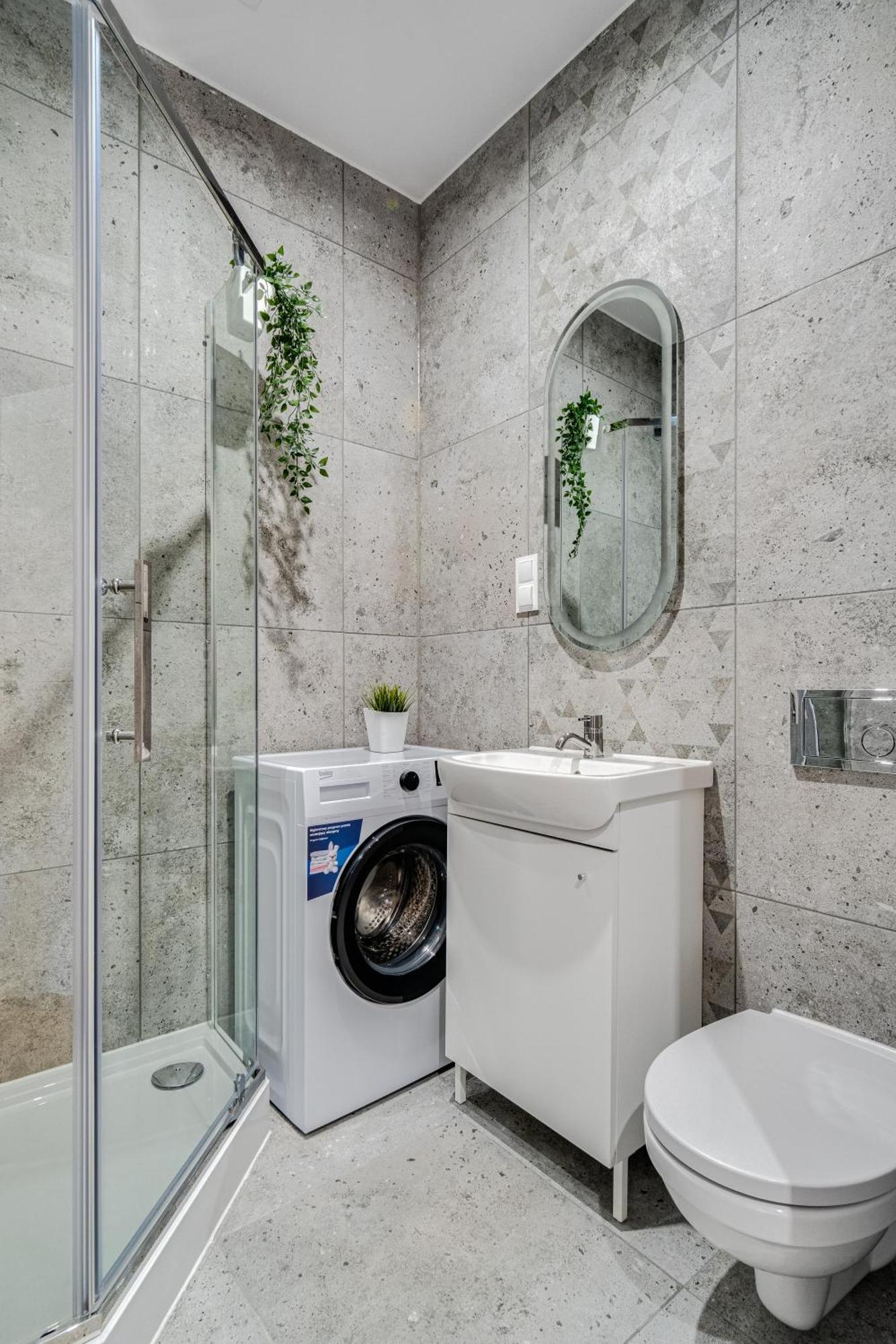 Modern Suites Koszyka 45 Opole Bagian luar foto